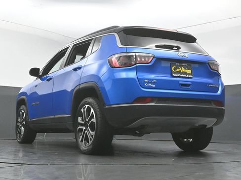 Used 2024 Jeep Compass Limited AWD/4WD image 6