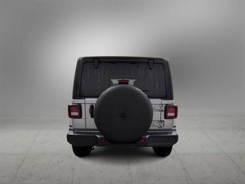 Certified 2019 Jeep Wrangler Unlimited Sahara image 7