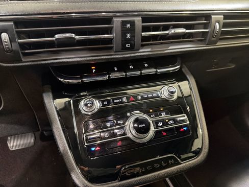 Used 2021 Lincoln Corsair FWD w/ Equipment Group 101A image 20