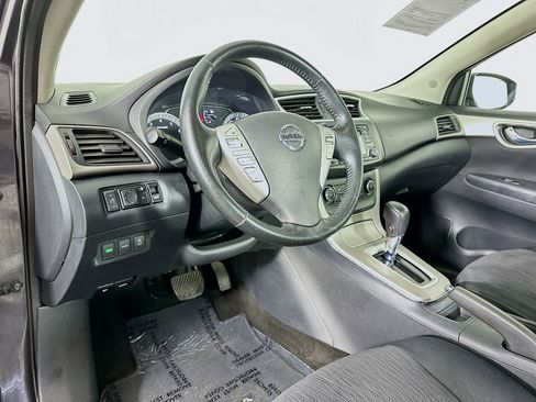 Used 2015 Nissan Sentra SV FWD image 9