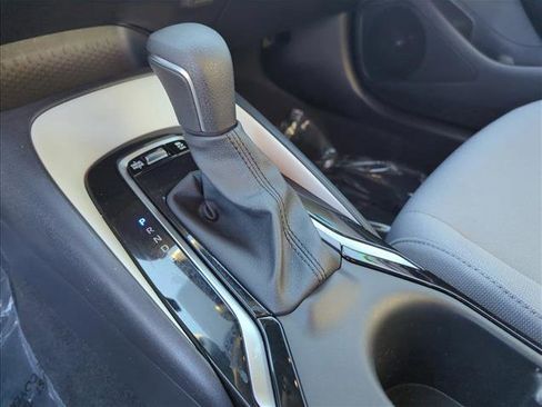 Certified 2025 Toyota Corolla SE image 14