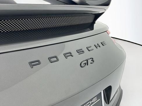 Certified 2018 Porsche 911 GT3 w/ Sport Chrono Package image 26