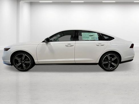 New 2026 Honda Accord SE image 2