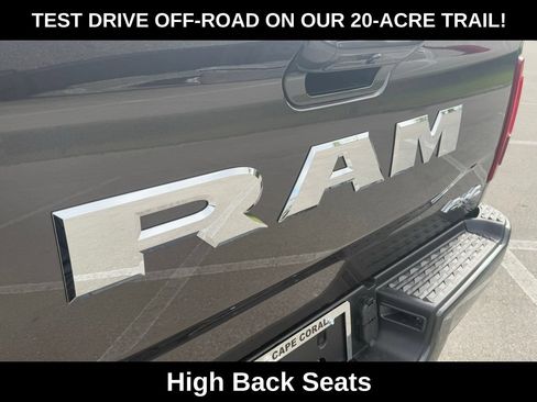 New 2026 RAM 2500 Laramie w/ Sport Appearance Package AWD/4WD image 39