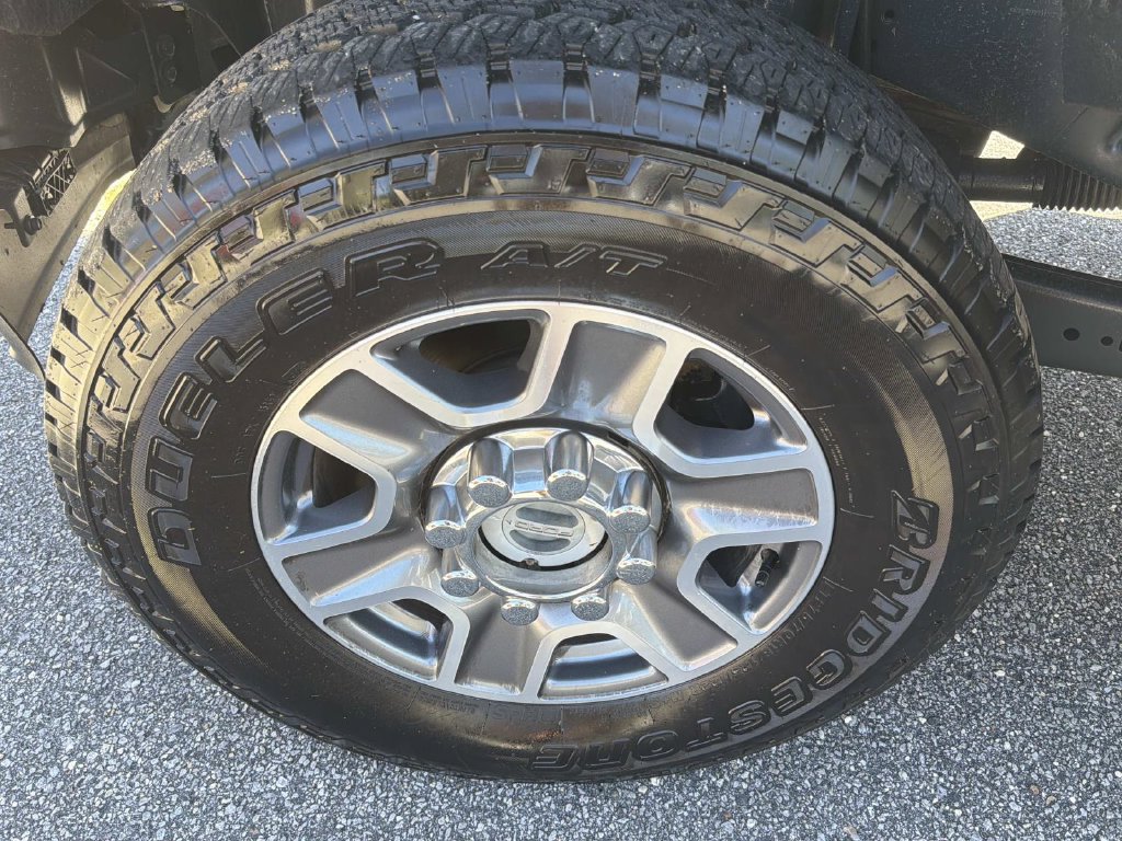 Used 2023 Ford F250 Lariat w/ FX4 Off-Road Package AWD/4WD image 24