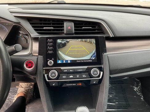 Used 2019 Honda Civic EX-L image 21