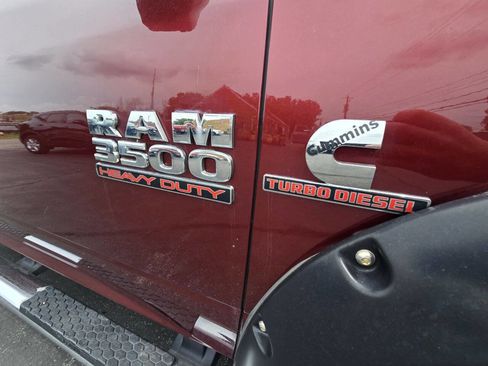 Used 2016 RAM 3500 Tradesman w/ Chrome Appearance Group AWD/4WD image 24