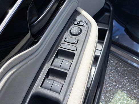 New 2026 Honda Odyssey Touring image 21