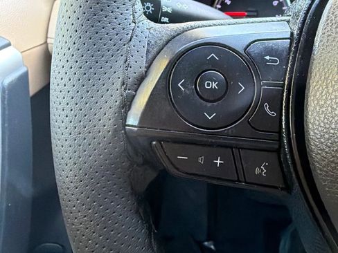 Used 2019 Toyota RAV4 LE w/ All Weather Liner Package AWD/4WD image 13