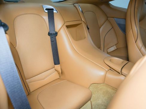 Used 2017 Aston Martin Vanquish Coupe image 36