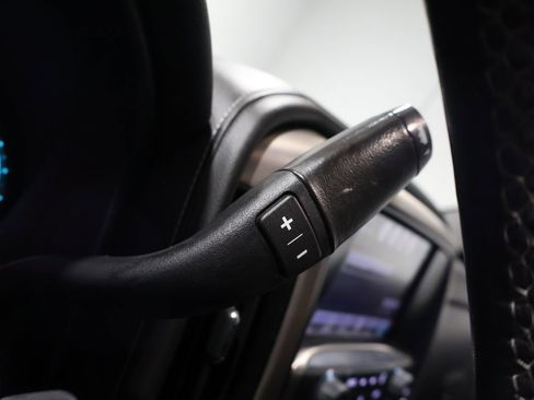 Used 2018 GMC Sierra 1500 Denali image 35