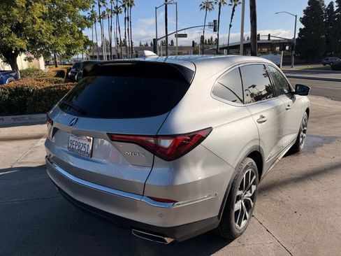 Used 2023 Acura MDX FWD w/ Technology Package image 6