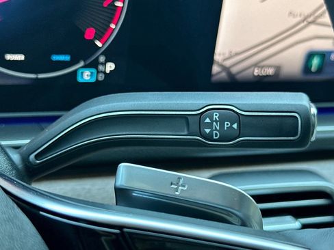 New 2026 Mercedes-Benz GLE 580 4MATIC image 17