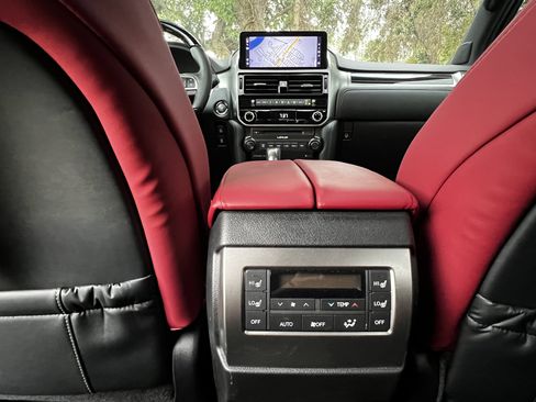 Certified 2023 Lexus GX 460 Premium w/ Premium Package AWD/4WD image 38