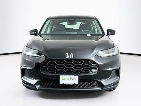 Used 2025 Honda HR-V LX image 2