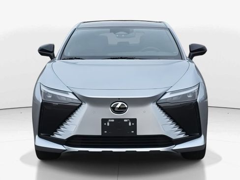 Used 2023 Lexus RZ 450e Premium image 10