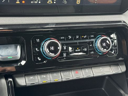 New 2026 GMC Sierra 1500 AT4 image 19