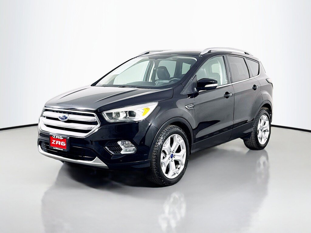 Used 2019 Ford Escape Titanium AWD/4WD image 1