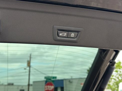 Used 2020 BMW X6 M50i w/ Executive Package AWD/4WD image 22