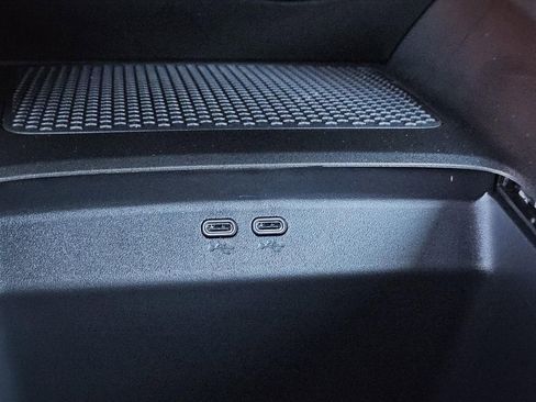 Used 2024 Chevrolet Blazer EV RS image 11