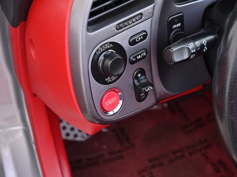 Used 2003 Honda S2000 image 47