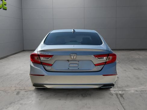 Used 2019 Honda Accord LX image 11