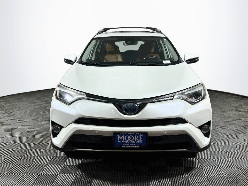 Used 2016 Toyota RAV4 Limited AWD/4WD image 2