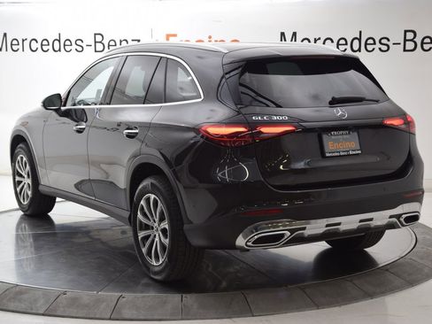 Used 2026 Mercedes-Benz GLC 300 GLC 300 image 4