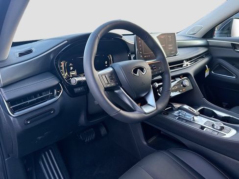 Certified 2026 INFINITI QX60 Luxe w/ Cargo Package FWD image 10
