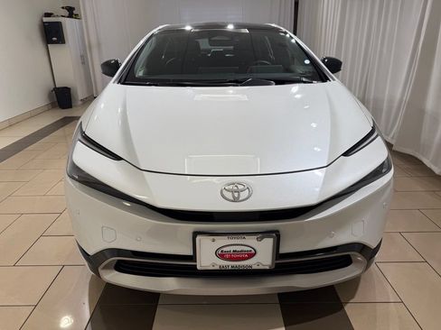 Certified 2024 Toyota Prius Prime FWD image 8