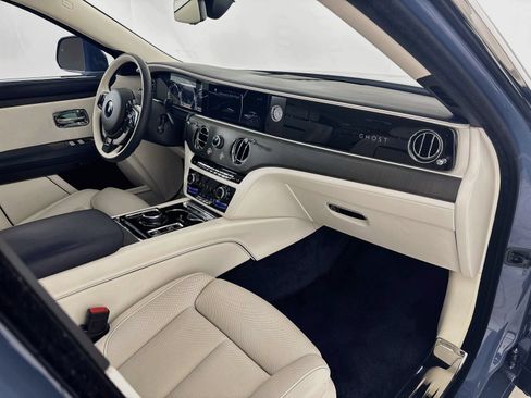 Certified 2024 Rolls-Royce Ghost AWD/4WD image 10