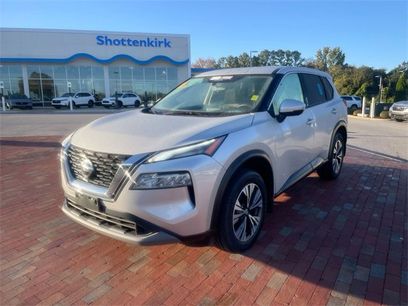 Used 2021 Nissan Rogue SV