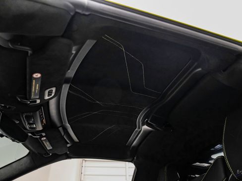 Used 2024 Chevrolet Corvette Z06 w/ Stealth Interior Trim Package image 49