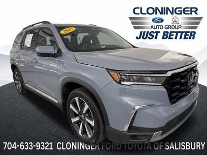 Used 2025 Honda Pilot Touring