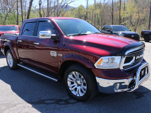 Used 2018 RAM 1500 Laramie Longhorn AWD/4WD image 10