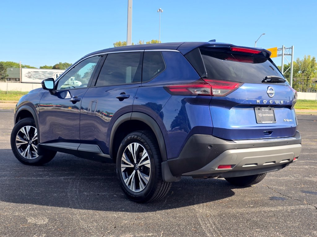 Used 2021 Nissan Rogue SV AWD/4WD image 11