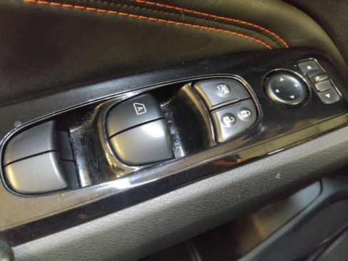 Used 2023 Nissan Altima 2.5 SR image 27