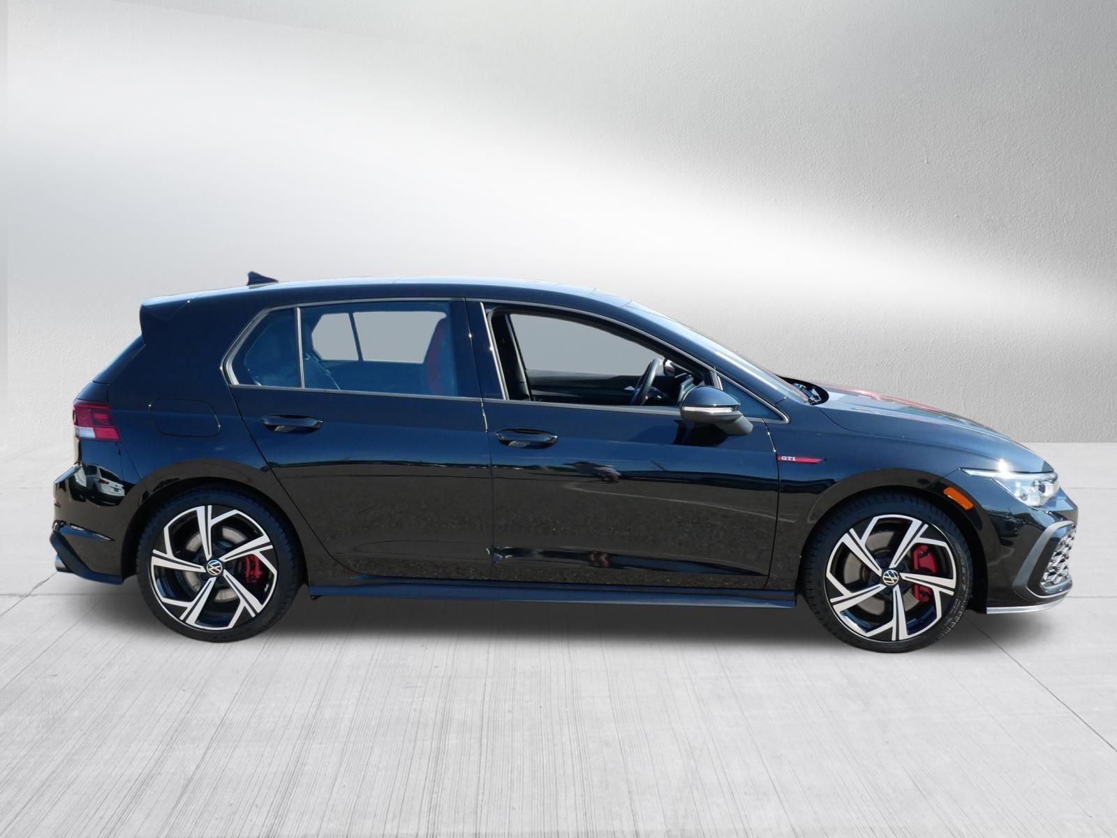 Certified 2024 Volkswagen GTI SE FWD image 8