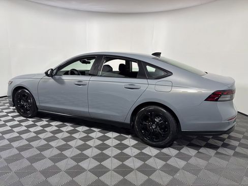 New 2025 Honda Accord SE image 4