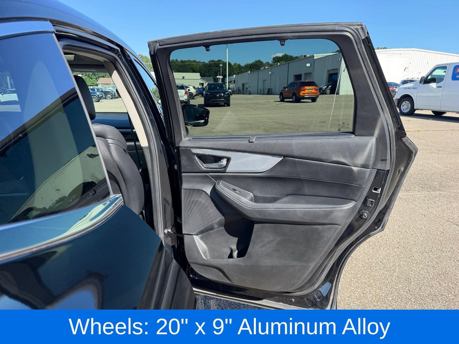 Used 2023 Acura MDX w/ Technology Package AWD/4WD image 44