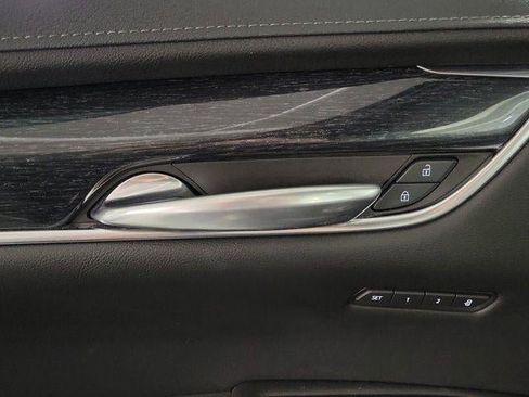 Certified 2022 Cadillac XT5 Premium Luxury image 31