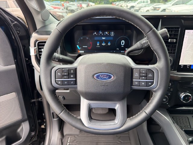 New 2026 Ford F350 Lariat w/ Black Appearance Package AWD/4WD image 24