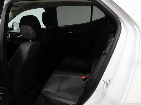 Used 2024 Buick Encore GX Preferred image 18