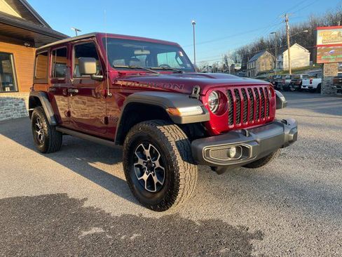 Used 2021 Jeep Wrangler Unlimited Rubicon w/ LED Lighting Group AWD/4WD image 11