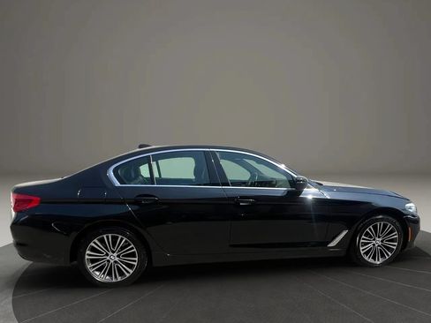 Used 2019 BMW 540i xDrive AWD/4WD image 4