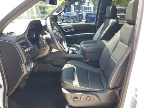 Used 2023 GMC Yukon XL SLT w/ SLT Premium Package RWD image 20
