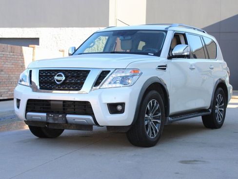 Used 2018 Nissan Armada SL w/ Premium Package image 2