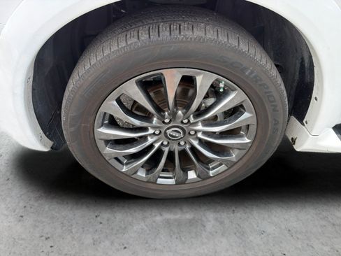Used 2022 Nissan Armada Platinum w/ Captain's Chairs Package RWD image 42