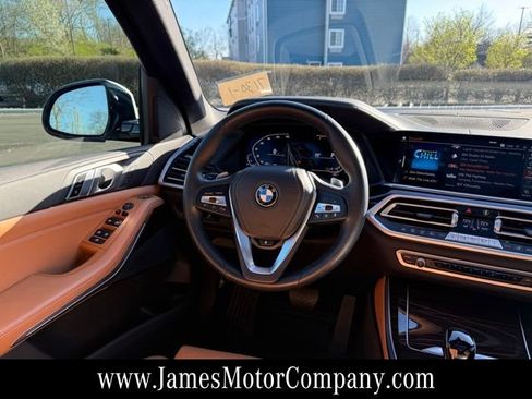 Used 2023 BMW X5 xDrive40i w/ Premium Package image 16