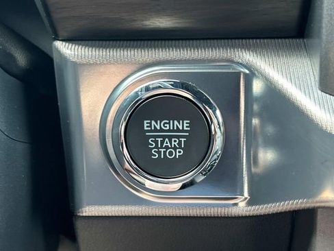 New 2025 Ford F150 Lariat w/ Equipment Group 501A Mid image 30